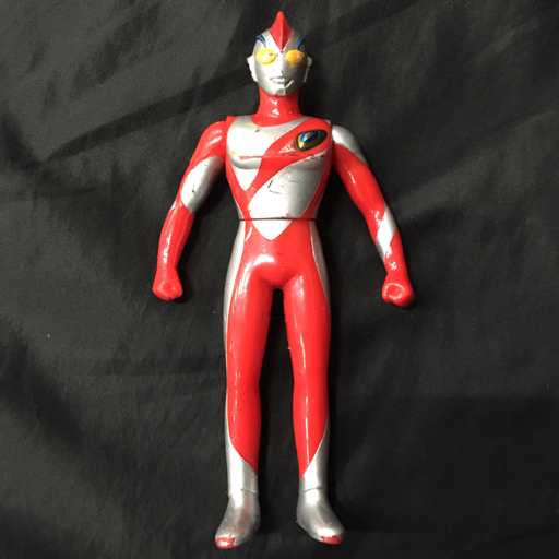 バンダイ ウルトラマンナイス 他 ウルトラマンティガ エレキング ウルトラマンコスモス